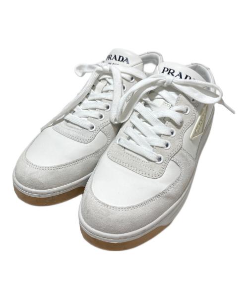 PRADA（プラダ）PRADA (プラダ) スニーカー ホワイト サイズ:23.5の古着・服飾アイテム