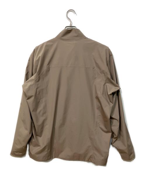 ARC'TERYX（アークテリクス）ARC'TERYX (アークテリクス) ソラノジャケット ベージュ サイズ:SIZE Mの古着・服飾アイテム