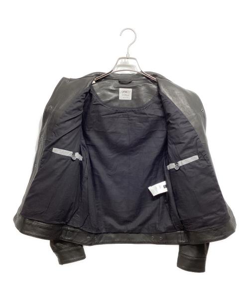 EMMETI（エンメティ）EMMETI (エンメティ) ラムレザートラッカージャケット ブラック サイズ:44の古着・服飾アイテム