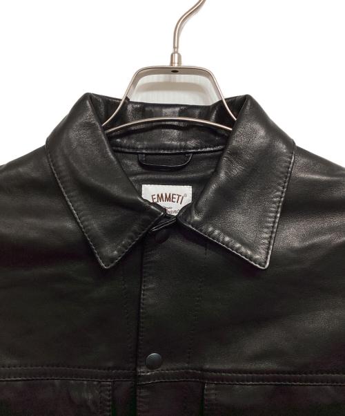 EMMETI（エンメティ）EMMETI (エンメティ) ラムレザートラッカージャケット ブラック サイズ:44の古着・服飾アイテム