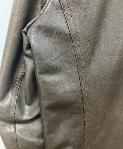 EMMETI（エンメティ）EMMETI (エンメティ) ラムレザージャケット ブラウン サイズ:44の古着・服飾アイテム