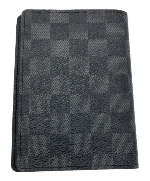 LOUIS VUITTON（ルイ ヴィトン）LOUIS VUITTON (ルイ ヴィトン) パスポートケース　ダミエ・グラフィット　クーヴェルテュール・パスポール ブラックの古着・服飾アイテム