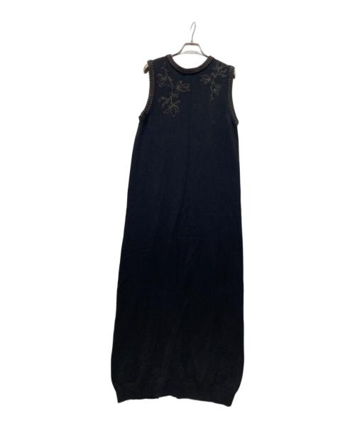 willfully（ウィルフリー）willfully (ウィルフリー) embroidery flower no sleeve knit OP ブラック サイズ:FREEの古着・服飾アイテム