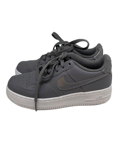 NIKE（ナイキ）NIKE (ナイキ) スニーカー グレー サイズ:22.5の古着・服飾アイテム