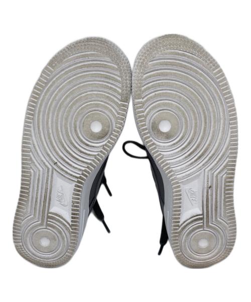 NIKE（ナイキ）NIKE (ナイキ) スニーカー グレー サイズ:22.5の古着・服飾アイテム