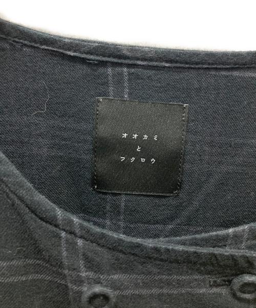 オオカミとフクロウ（オオカミトフクロウ）オオカミとフクロウ (オオカミトフクロウ) ハリネズミのエクリュ ワンピース ブラック サイズ:Freeの古着・服飾アイテム