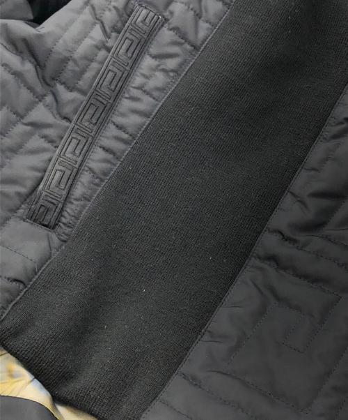 VERSACE CLASSIC V2（ヴェルサーチクラシック）VERSACE CLASSIC V2 (ヴェルサーチクラシック) ジップアップジャケット ブラック サイズ:50の古着・服飾アイテム