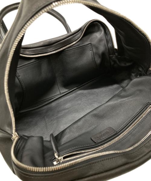 ELBORN（エルボルン）ELBORN (エルボルン) スクエアハンドバッグ ブラックの古着・服飾アイテム