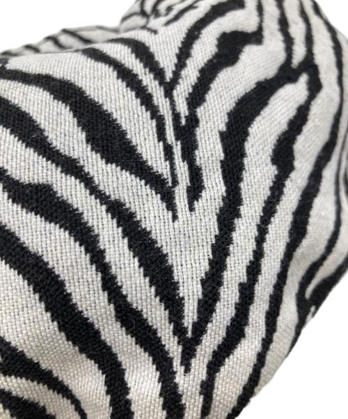 Le vernis（ル ベルニ）Le vernis (ル ベルニ) Sculpture bag S ホワイトの古着・服飾アイテム