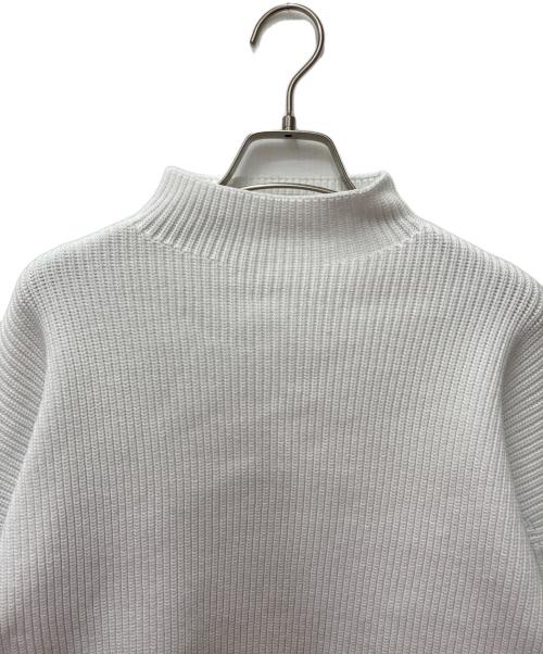 LE PHIL（ル フィル）LE PHIL (ル フィル) スポンディッシュパフスリーブニット ホワイト サイズ:Freeの古着・服飾アイテム