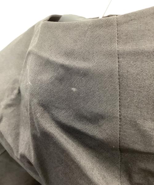ARC'TERYX（アークテリクス）ARC'TERYX (アークテリクス) アウトドアウェア(ジャケット) ブラック サイズ:SIZE Lの古着・服飾アイテム