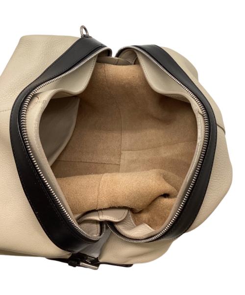 LOEWE（ロエベ）LOEWE (ロエベ) オリガミピロー ベージュの古着・服飾アイテム