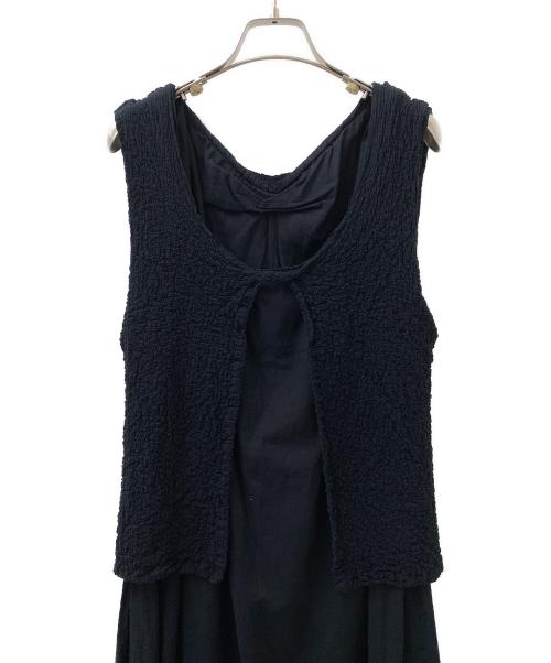 ISSEY MIYAKE me（イッセイ ミヤケ ミー）ISSEY MIYAKE me (イッセイ ミヤケ ミー) ノースリーブワンピース ブラック サイズ:Freeの古着・服飾アイテム