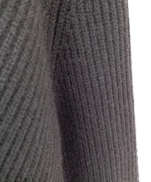 EVERYDAY I LIKE.（エヴリデイ アイ ライク）EVERYDAY I LIKE. (エヴリデイ アイ ライク) Lia Vネック Sweater ブラック サイズ:-の古着・服飾アイテム