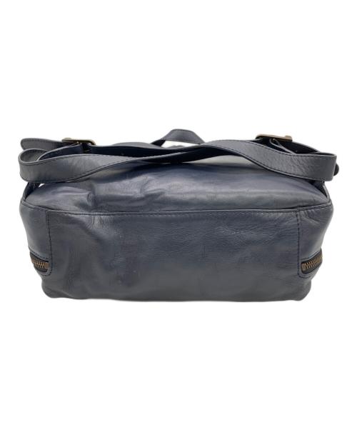 MOTHERHOUSE（マザーハウス）MOTHERHOUSE (マザーハウス) スクエアレザーリュック ネイビーの古着・服飾アイテム