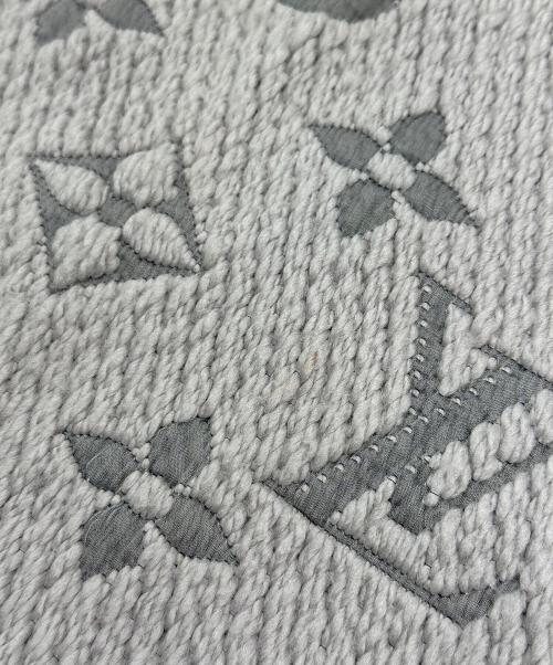 LOUIS VUITTON（ルイ ヴィトン）LOUIS VUITTON (ルイ ヴィトン) Monogram Echarpe Logomania Scarf/エシャルプ ロゴマニア グレー サイズ:-の古着・服飾アイテム
