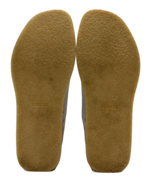 HERMES（エルメス）HERMES (エルメス) サボスタッズサンダル ホワイト サイズ:38の古着・服飾アイテム