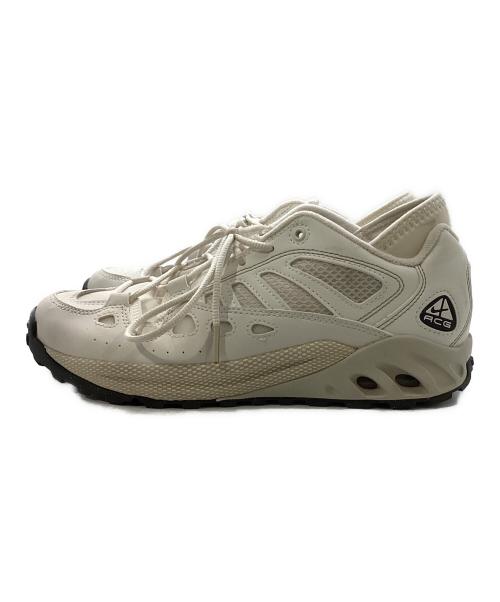 NIKE ACG（ナイキエーシージー）NIKE ACG (ナイキエーシージー) スニーカー ホワイト サイズ:26cmの古着・服飾アイテム