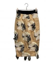 AKIRA NAKA（アキラナカ）の古着「Kamila Tuck Skirt　フラワージャガードタイトスカート」｜ベージュ