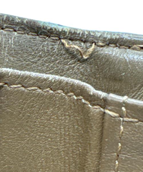 LOUIS VUITTON（ルイ ヴィトン）LOUIS VUITTON (ルイ ヴィトン) ポルト モネ・ビエ カルト クレディ 3つ折り財布　ヴェルニ ブロンズ サイズ:-の古着・服飾アイテム