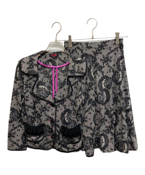 Regina Romantico（レジィーナロマンティコ）REGINA ROMANTICO (レジィーナロマンティコ) 総柄セットアップ ブラック サイズ:36の古着・服飾アイテム