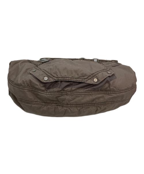 DIESEL（ディーゼル）DIESEL (ディーゼル) grunge croissant sholder bag ブラウンの古着・服飾アイテム