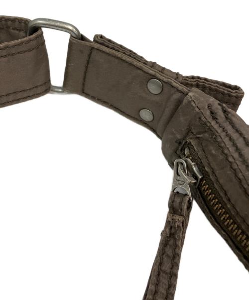 DIESEL（ディーゼル）DIESEL (ディーゼル) grunge croissant sholder bag ブラウンの古着・服飾アイテム