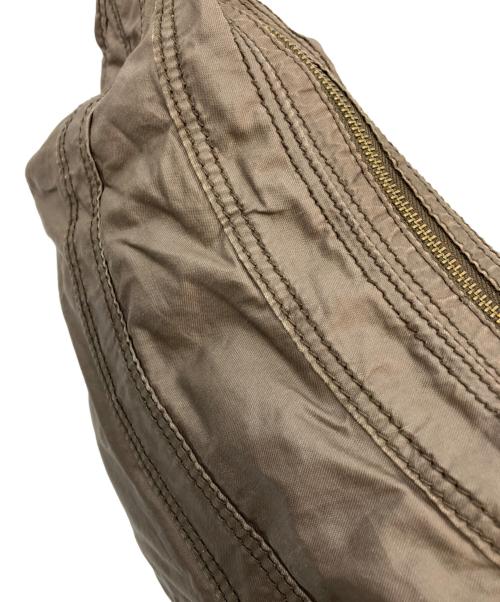 DIESEL（ディーゼル）DIESEL (ディーゼル) grunge croissant sholder bag ブラウンの古着・服飾アイテム