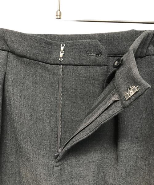 UN3D.（アンスリード）UN3D. (アンスリード) コクーンワイドパンツ グレー サイズ:SIZE 36の古着・服飾アイテム