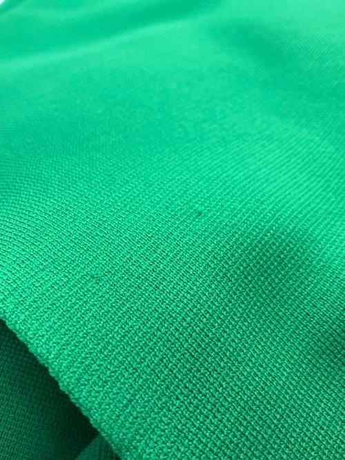 OMMO（オーエムエムオー）OMMO (オーエムエムオー) TENT LINE BLOCKING KNIT OP ブラック/ホワイト/グリーン サイズ:36の古着・服飾アイテム