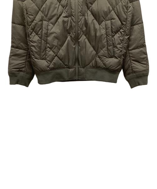 UNIQLO（ユニクロ）UNIQLO (ユニクロ) WHITE MOUNTAINEERING (ホワイトマウンテ二アニング) リサイクルハイブリッドダウンジャケット オリーブ サイズ:Mの古着・服飾アイテム