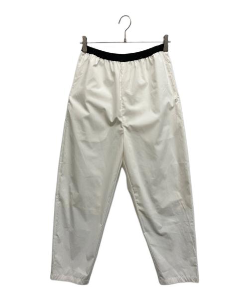 JULYNINE（ジュライナイン）JULYNINE (ジュライナイン) テーパードパンツ ホワイト サイズ:Free 未使用品の古着・服飾アイテム