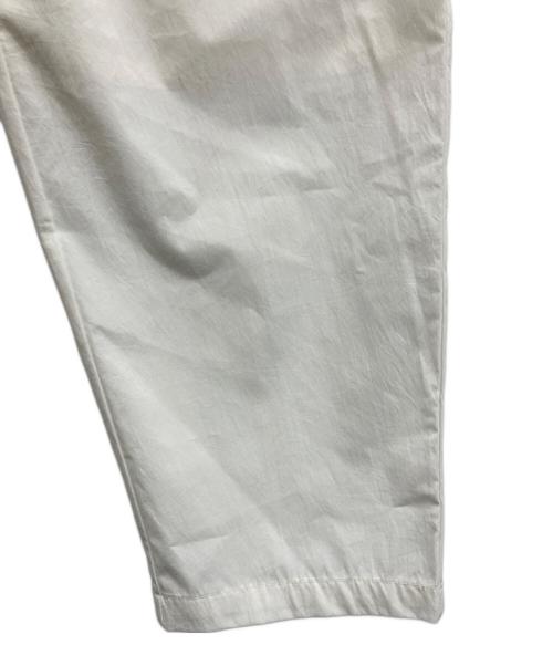 JULYNINE（ジュライナイン）JULYNINE (ジュライナイン) テーパードパンツ ホワイト サイズ:Free 未使用品の古着・服飾アイテム