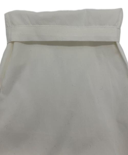 JULYNINE（ジュライナイン）JULYNINE (ジュライナイン) テーパードパンツ ホワイト サイズ:Free 未使用品の古着・服飾アイテム