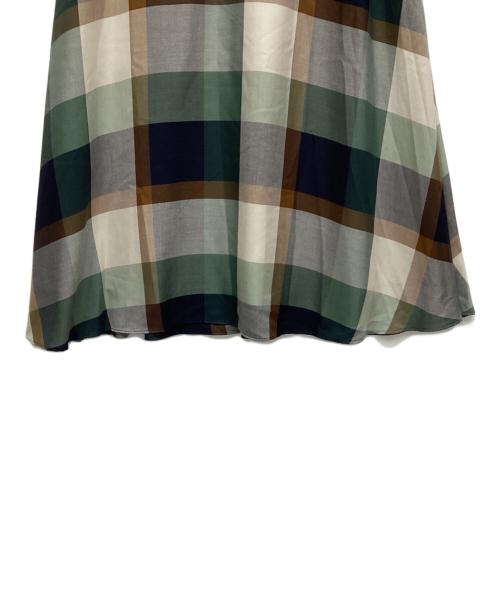 BLUE LABEL CRESTBRIDGE（ブルーレーベルクレストブリッジ）BLUE LABEL CRESTBRIDGE (ブルーレーベルクレストブリッジ) チェックスカート ネイビー×ブラウン サイズ:38 未使用品の古着・服飾アイテム