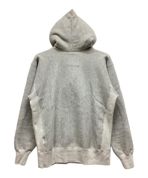 Champion REVERSE WEAVE（チャンピオン リバース ウィーブ）Champion REVERSE WEAVE (チャンピオン リバース ウィーブ) フーデッドスウェットシャツ グレー サイズ:L 未使用品の古着・服飾アイテム