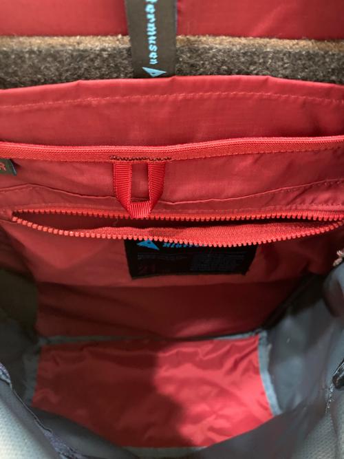KLATTERMUSEN（クレッタルムーセン）KLATTERMUSEN (クレッタルムーセン) Wunja 21L バックパック グレーの古着・服飾アイテム