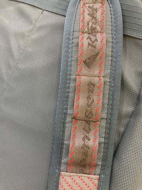 KLATTERMUSEN（クレッタルムーセン）KLATTERMUSEN (クレッタルムーセン) Wunja 21L バックパック グレーの古着・服飾アイテム