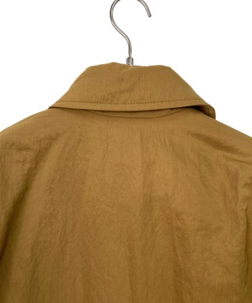 BEAUTY&YOUTH（ビューティーアンドユース）BEAUTY&YOUTH (ビューティーアンドユース) ナイロン パデッド ショートコート ベージュ サイズ:Sの古着・服飾アイテム