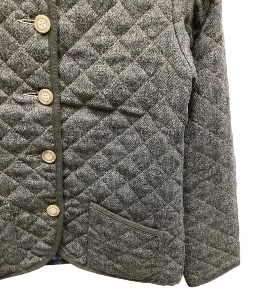 Traditional Weatherwear（トラディショナルウェザーウェア）Traditional Weatherwear (トラディショナルウェザーウェア) キルティングジャケット グレー サイズ:36の古着・服飾アイテム
