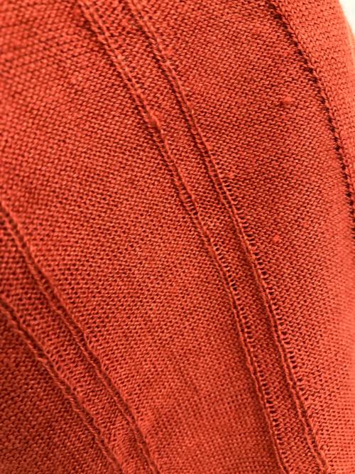 Yonetomi（ヨネトミ）Yonetomi (ヨネトミ) リネンニットシャツ レッド サイズ:3の古着・服飾アイテム