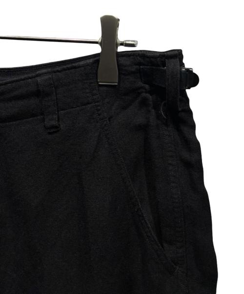 COMOLI（コモリ）COMOLI (コモリ) ヴィスコースリネン B.D.Uショーツ ブラック サイズ:3の古着・服飾アイテム