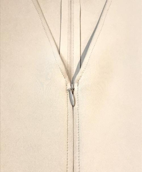 STUNNING LURE（スタニングルアー）STUNNING LURE (スタニングルアー) バックVオールインワン ベージュ サイズ:1 未使用品の古着・服飾アイテム