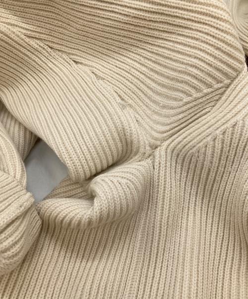 AURALEE（オーラリー）AURALEE (オーラリー) SUPER FINE WOOL RIB KNIT V NECK P/O ベージュ サイズ:1の古着・服飾アイテム