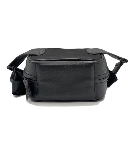 objcts.io（オブジェクツアイオー）objcts.io (オブジェクツアイオー) ウィークエンド カメラバッグ ミディアム ブラックの古着・服飾アイテム