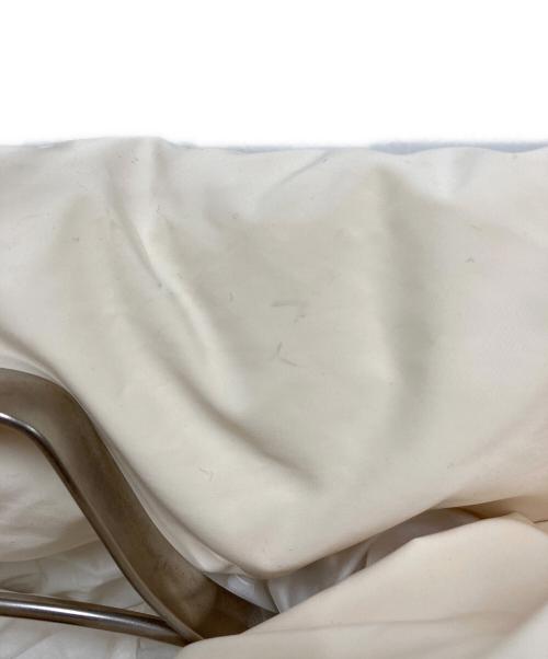 DUNO（デュノ）DUNO (デュノ) PEGGIE ダウンジャケット キナリ サイズ:40の古着・服飾アイテム