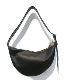 2.718×GALLARDA GALANTE（ニーテンナナイチハチ×ガリャルダガランテ）の古着「スリーククロスボディバッグ」｜ブラック