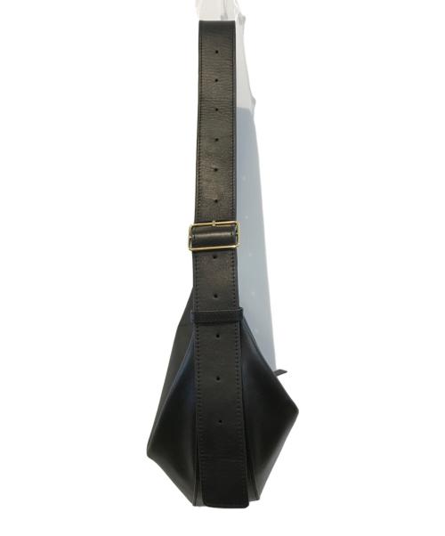 2.718（ニーテンナナイチハチ）2.718 (ニーテンナナイチハチ) GALLARDA GALANTE (ガリャルダガランテ) スリーククロスボディバッグ ブラックの古着・服飾アイテム