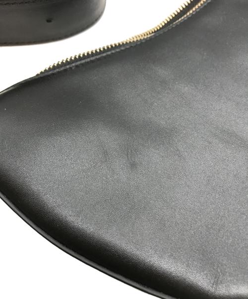 2.718（ニーテンナナイチハチ）2.718 (ニーテンナナイチハチ) GALLARDA GALANTE (ガリャルダガランテ) スリーククロスボディバッグ ブラックの古着・服飾アイテム