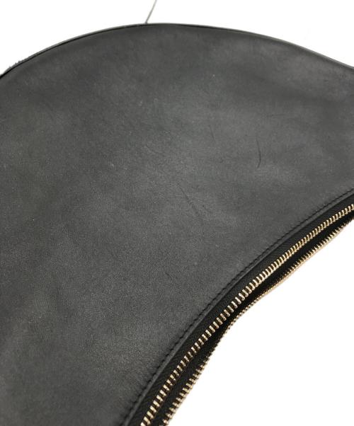 2.718（ニーテンナナイチハチ）2.718 (ニーテンナナイチハチ) GALLARDA GALANTE (ガリャルダガランテ) スリーククロスボディバッグ ブラックの古着・服飾アイテム